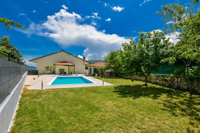 Villa Tea In Imotski, Private Pool Zmijavci Экстерьер фото